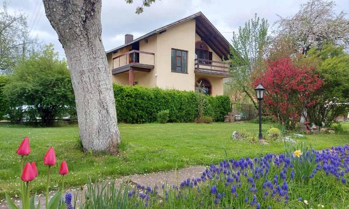 Bajina Basta Apartment | Family-Friendly Saint Nicolas Bajina Bašta with 10/10 Rating
