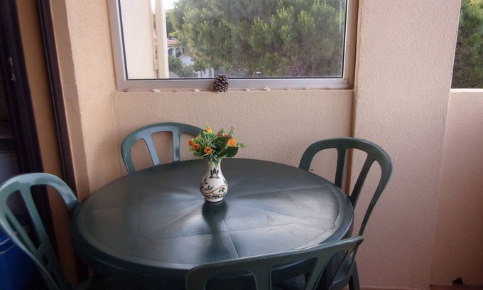 Saint-Pierre-la-Mer Apartment | Oceanfront Escape at SAINT-PIERRE: 9.6/10 Guest Rated