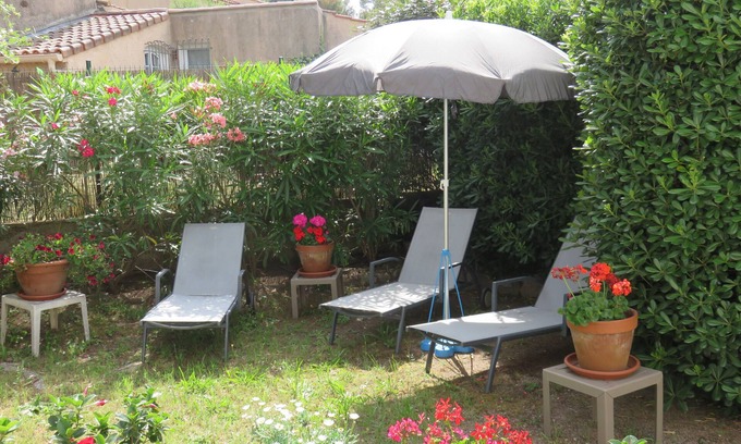 Saint-Raphael Apartment | Idyllic Saint-Raphaël Villa with Pool & Ocean View