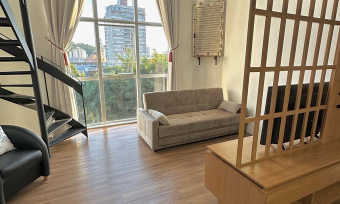 Czerniewicz Apartment | Pet Friendly Saint Sebastian 307 Duplex in the City Center