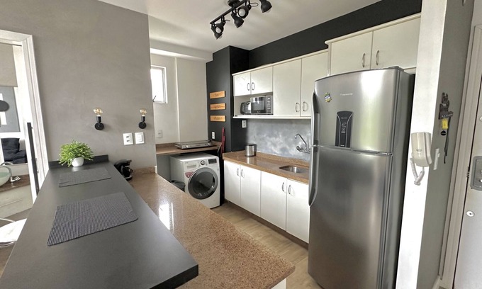 Czerniewicz Apartment | Pet-Friendly Saint Sebastian Flat with Pool & Hot Tub