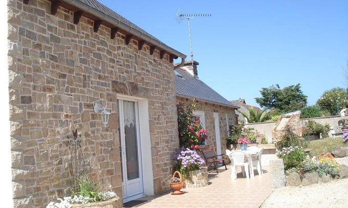 Binic House | Oceanfront Saisonniére Rentals - Guest Rated 9.4/10