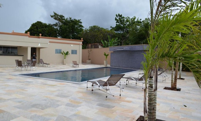 Sao Jose do Rio Preto Hotel | Discover Sakr Hotel Rio Preto: Pet-Friendly Haven with Pool