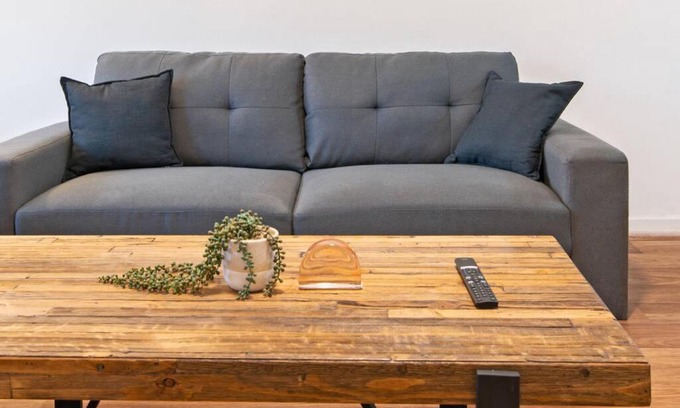 Salisbury Apartment | Budget-Friendly Airbnb with Family Amenities in Town