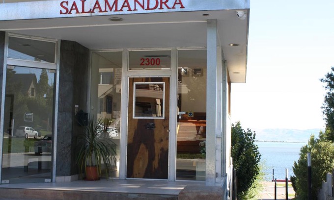 Macrozona Bahia Redonda y Primeros Faldeos Apartment | Family-Friendly Salamandra Apartamentos with Top Ratings