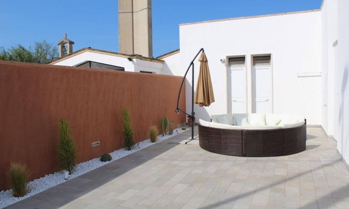 Lendinuso Apartment | Salento Seaside Villa with Terrace and Family-Friendly Amenities
