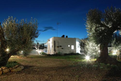 Posto Rosso House | Top-Rated SalentOspita Guest Rooms with Family-Friendly Perks