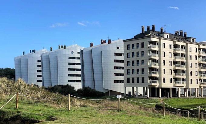 Salinas Apartment | Oceanfront Escape at Salinas Soja Beach - Rated 9.6/10