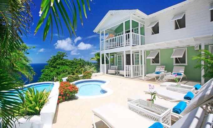 Saline Point Villa | Experience Saline Reef Villa with Oceanfront Bliss