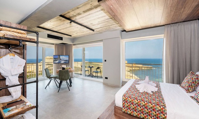 Marsalforn Apartment | Relax at Salini Suite Studio with Ocean View & Pool Access