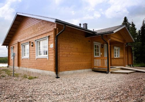 Langelmaki House | Tranquil Salkolahti Lomamökit with Private Beach Access