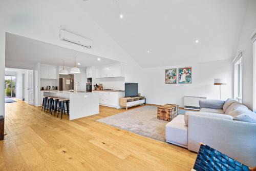 Torquay House | Salt Air Hideaway with Lush Backyard