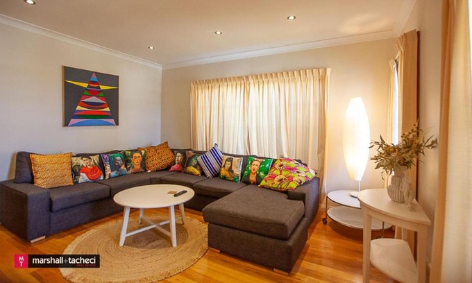 Bermagui House | Cozy Salt Water Villa Bermagui with Oceanfront Views