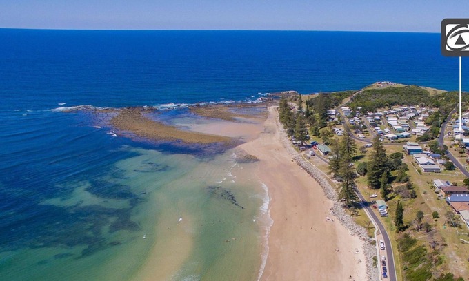 Brooms Head House | Oceanfront Retreat at Saltwater: Pet-Friendly Elegance