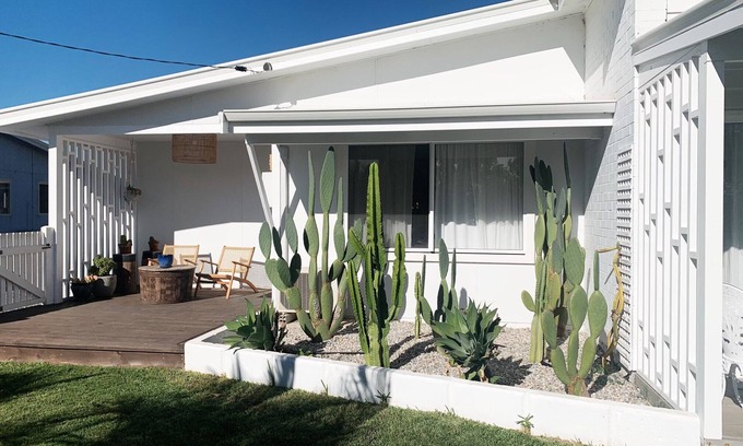 Kalbarri Ski Chalet | Kid-Friendly Escape at Saltwater Chalet One Kalbarri: 9.8/10