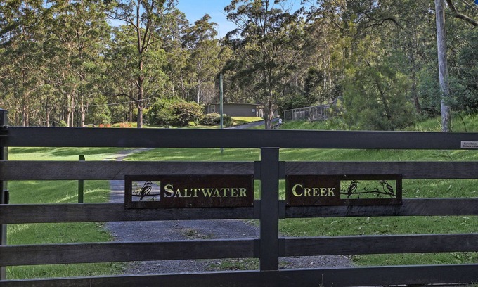 Barringella House | Immerse in Nature at Saltwater Creek - Child Friendly Stay