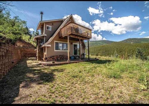 Shadow Mountain House | Discover The Rabbit Hole: A Family-Friendly Escape