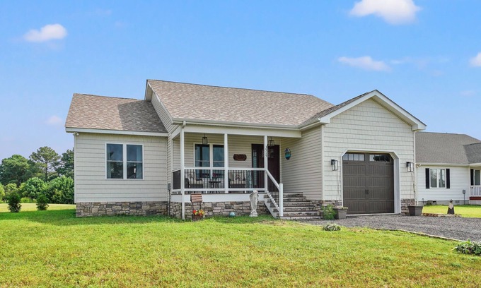 Captain's Cove House | Pet-Friendly Retreat at Salty Sea Lyons Landing - 10/10 Rating