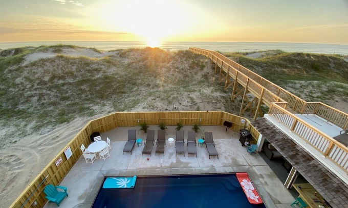 Carova Beach House | Unforgettable Salty Shenanigans with Ocean View & Spa