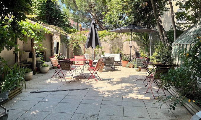 Bastide Saint-Louis Bed & Breakfast | SalutBB Chambre d'hote