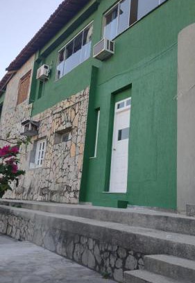 Nazare House | Cozy Rooms with AC in Salvador's Vibrant Pelourinho Area