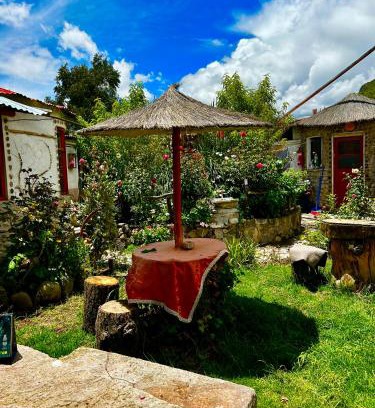 Yanque Bed & Breakfast | Discover Samana Wasi: Family-Friendly with Hot Tub & Breakfast