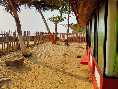 Alappuzha Bed & Breakfast | Serene Sambodhi Yoga Retreat with Private Beach Access