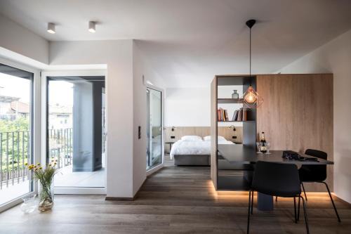 Lana Apartment | Pet-Friendly Sambucus Apartments: Rated 9.7/10 by Guests
