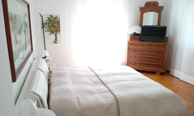 Tione di Trento Bed & Breakfast | Discover SaMeCà: Oceanfront Bliss with Pool & Hot Tub