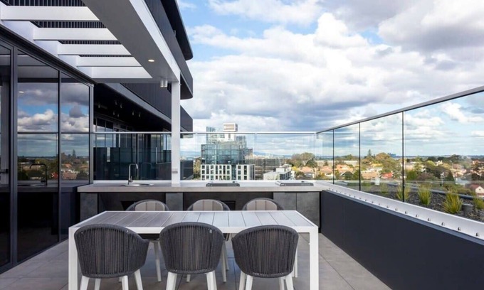 Heidelberg Heights Apartment | Discover Samma | Modern 2-BR Retreat in Ivanhoe