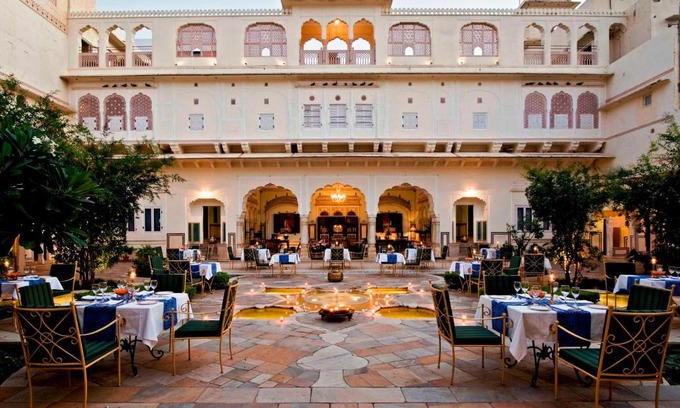 Amer Fort Road Hotel | Elegant Samode Haveli: 5-Star Oasis with Spa & Pool