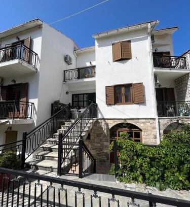 Kokkari Apartment | Discover Eirini's Studios in Kokkari - Pet & Child Friendly