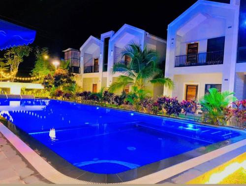 Kampot Resort | Discover Samot Khsach Resort: Family-Friendly Getaway
