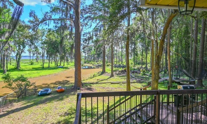 Graham House | Sampson Adventure Lake House