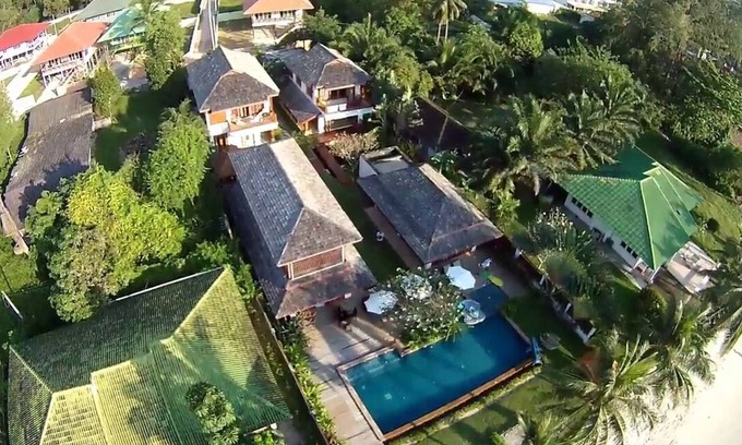 Lipa Noi Villa | Exclusive Beachfront Villa with Private Pool & Pet-Friendly