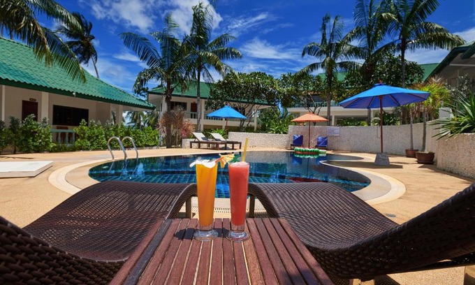 Maret Resort | Oceanfront Bliss at Samui Reef View Resort - 8.7/10 Rated