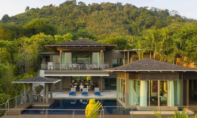 Sa Khu Villa | Indulgent Samurai Cat Villa with Private Pool & Sea View
