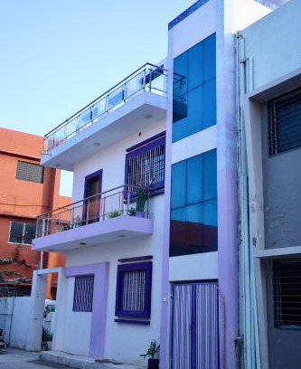 Dwarka House | Budget-Friendly Stay at Samyak Family Bungalow, Pet Friendly