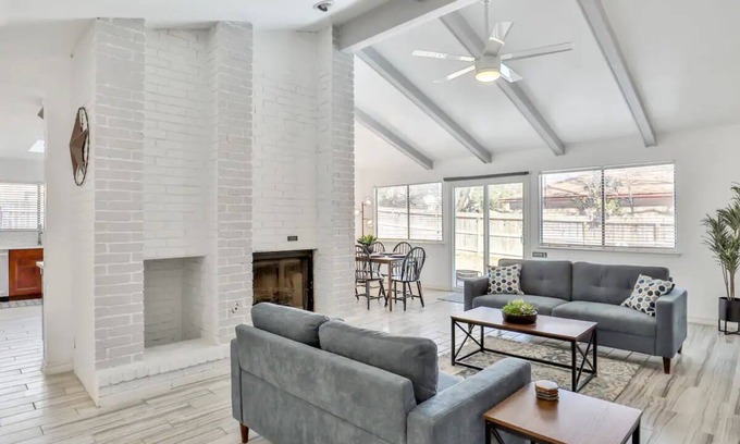 San Antonio House | San Antonio Escape: Family-Friendly Stay Near Top Attractions