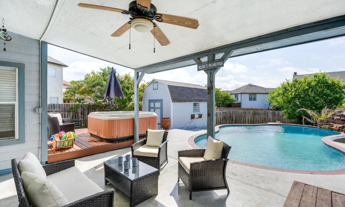 San Antonio House | Relaxing San Antonio Retreat with Private Hot Tub & Pool