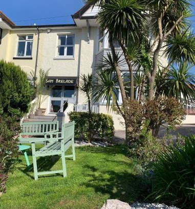 Roundham House | Discover San Brelade: 4-Star Getaway with Top Ratings