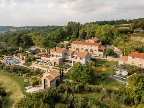 Krasica Hotel | Discover San Canzian Hotel & Residences: 5-Star Oceanfront Retreat