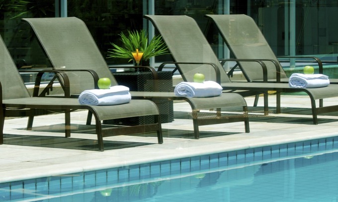 Lourdes Hotel | Convenient San Diego Convention Lourdes with Pool & Spa