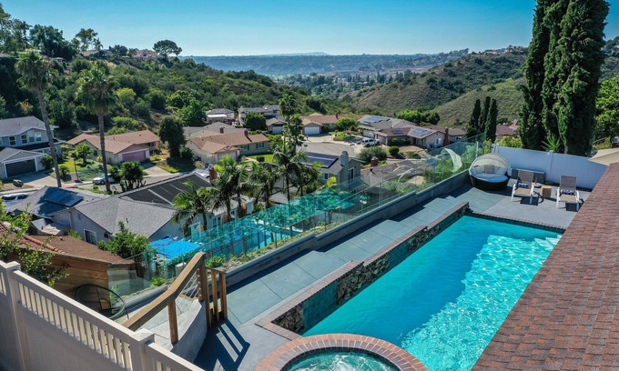 San Carlos House | Coastal View Retreat in San Diego with Pool & Hot Tub