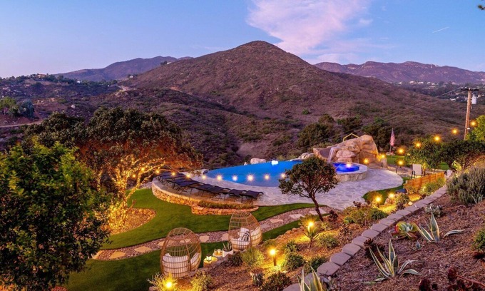 Jamul House | Experience SD Serenity Hills with Infinity Pool & Pickleball