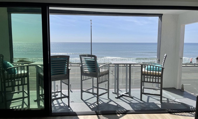 Carlsbad Villa | Discover San Diego's Premier 4 Bedroom Oceanfront Escape