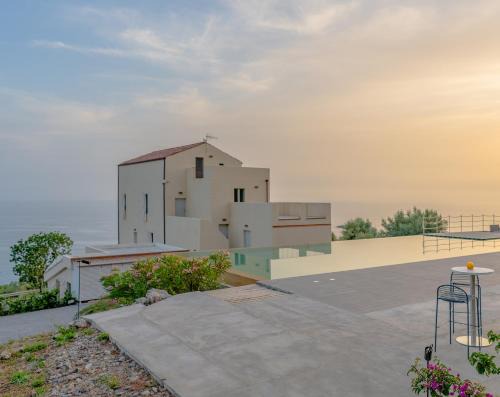 Maratea Bed & Breakfast | Unforgettable San Giuseppe Relais with Oceanfront Spa & Pool