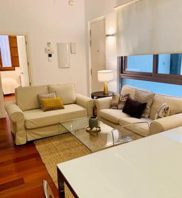 San Vicente Apartment | Guest Rated: 9.2 at San Lorenzo Apt in Sevilla Centro