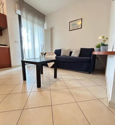 Riccione Apartment | Experience Oceanfront Bliss at San Martino-Flexrent Abissinia
