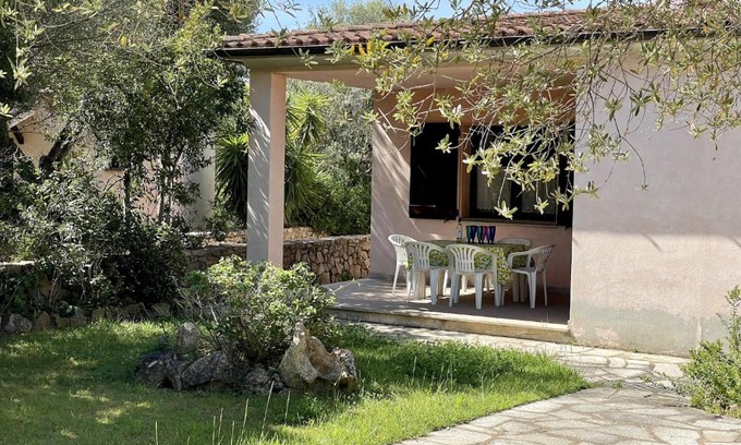 San Pantaleo House | Discover San Pantaleo Villa with Family-Friendly Amenities